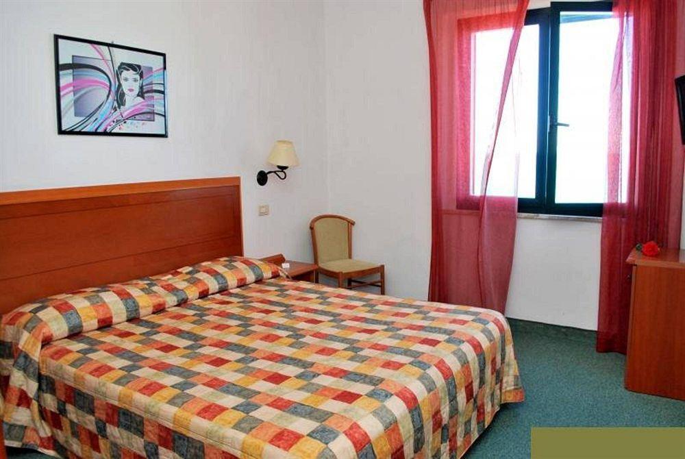Hotel Brigantino Non Dista Porto Recanati Exterior photo